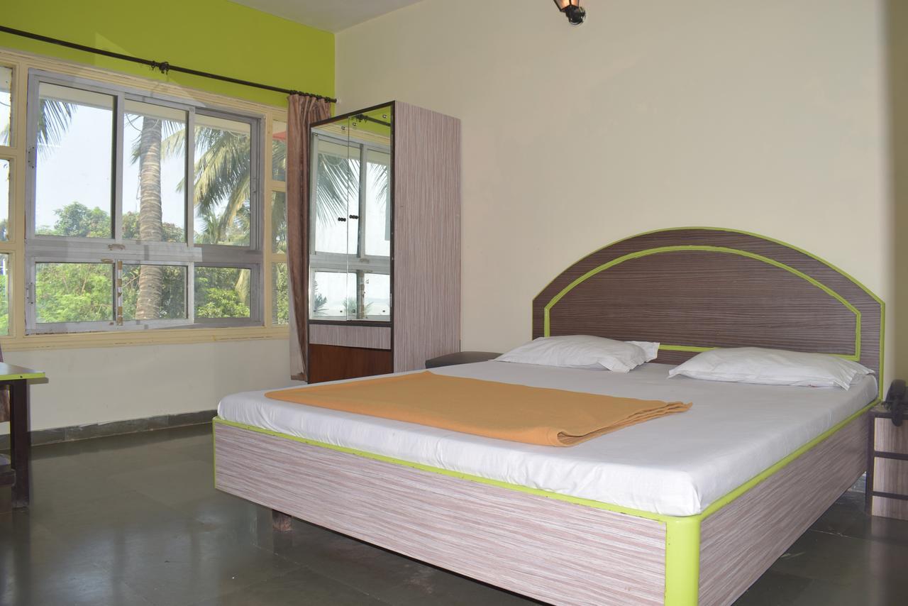 Hotel Guruji Alībāg Exterior photo